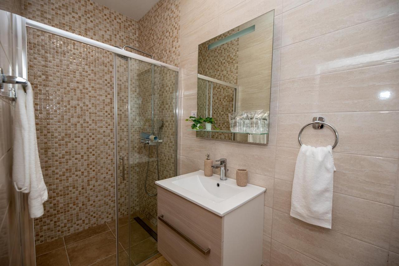Villa Sportiva Zadar With Private Heated Pool Extérieur photo